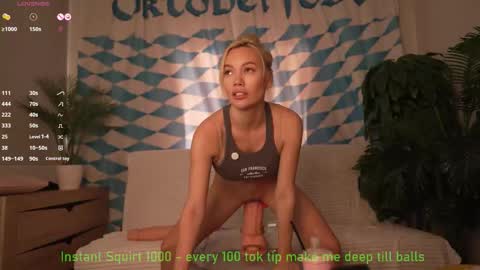 Snapshot of bestie_online chatting on September 28, 6:31 am Diana EVA online show from September 28, 6:31 am