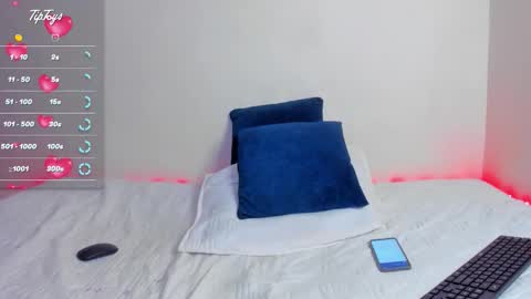 ZYLITH  online show from October 8, 1:10 am