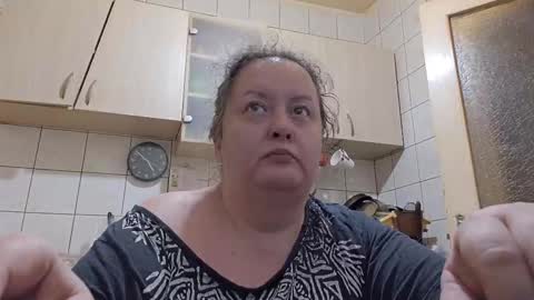 bethnorth online show from February 25, 2:43 am