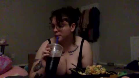 Snapshot of bettycake666 chatting on October 1, 2:38 am Betty Cake online show from October 1, 2:38 am