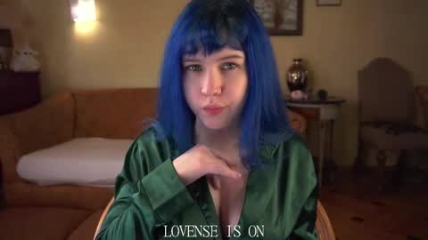 Eliz online show from March 26, 2:36 am