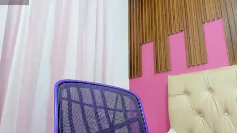 bianca_spear online show from November 26, 8:21 pm