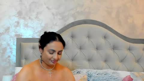 Bianca Vale online show from July 6, 5:56 am