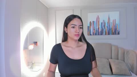 Snapshot of bigboobsnaughty1 chatting on January 28, 10:12 am online show from January 28, 10:12 am