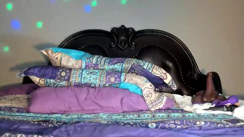 bigbuttsarena online show from June 3, 2:33 pm