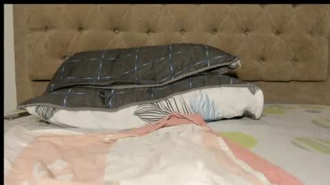 bigesstsquirt online show from June 14, 2:24 am