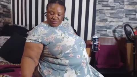 bighotmature online show from April 8, 10:39 am