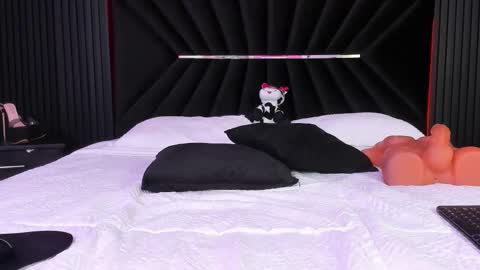 Zayra online show from November 11, 9:39 am