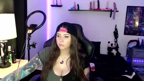 Nichole lights online show from June 8, 8:19 pm