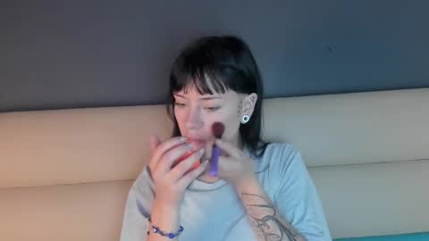 bilie__eilish online show from March 16, 11:36 am