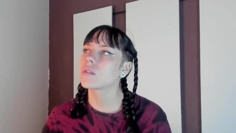bilie__eilish online show from March 24, 11:48 am