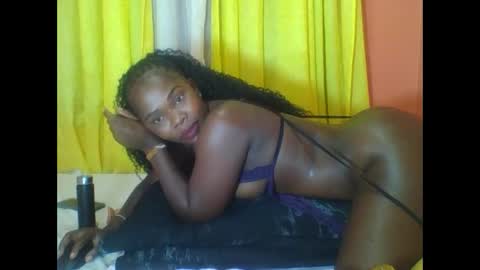 Snapshot of bilion_ass chatting on January 14, 8:26 pm TREZAH online show from January 14, 8:26 pm