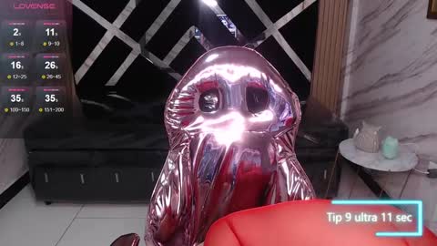 Live 1000pm 600am COLOMBIAN HOUR online show from March 6, 3:24 am