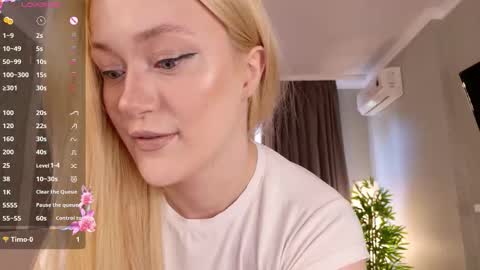 Flory online show from November 28, 8:17 am