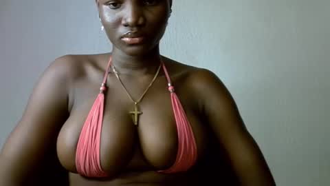 Esthy online show from September 30, 9:26 am