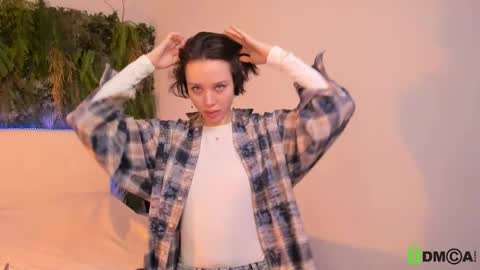 Jenny online show from March 6, 9:36 am