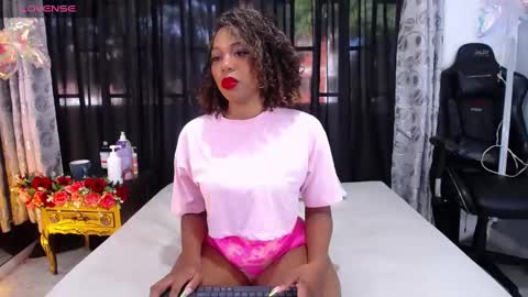 Snapshot of black_rosse_1 chatting on March 8, 12:39 pm Tifany online show from March 8, 12:39 pm