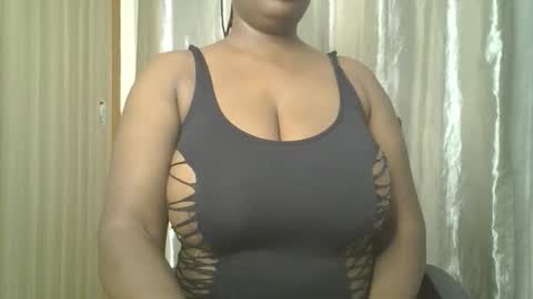black_sexyfish online show from February 12, 12:23 am