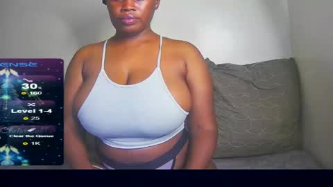 black_sexyfish online show from January 5, 9:25 pm