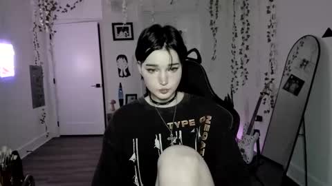 Ella online show from January 15, 2:50 am