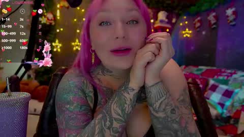 Alice online show from December 19, 7:06 pm