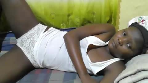 blackslim_girl2 online show from December 4, 7:10 am