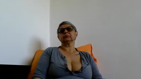 Black Widow online show from May 16, 12:04 pm