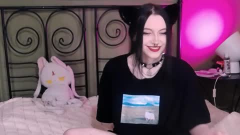 blacky_tea online show from October 31, 3:30 am