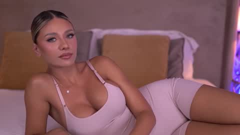 BlairSanders online show from September 19, 6:51 pm