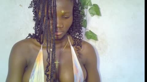 nikky00 online show from March 18, 9:03 am