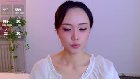 YoYo online show from June 10, 8:35 am