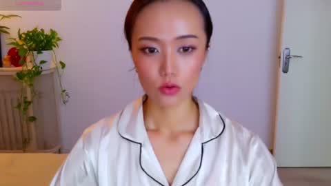 YoYo online show from July 19, 11:56 am