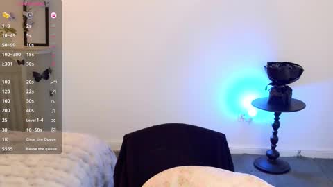 YoYo online show from November 9, 8:54 am