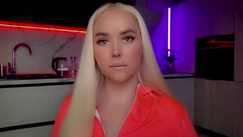 Lana online show from January 20, 4:21 am