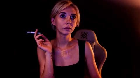 blond_ice_ann online show from July 26, 7:54 pm