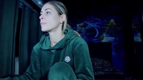 blonde4pasion online show from November 2, 5:27 pm