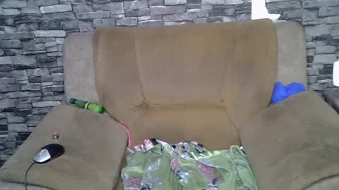blonde_creamy online show from July 8, 5:04 pm