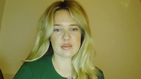 blondie6767 online show from October 18, 11:13 am