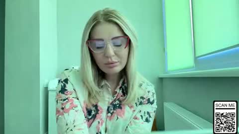blondie_xoxoxo online show from July 14, 10:21 am