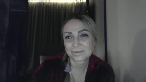 Iren online show from November 18, 7:37 pm