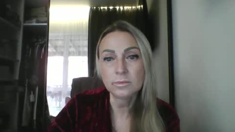 Iren online show from November 10, 9:15 am