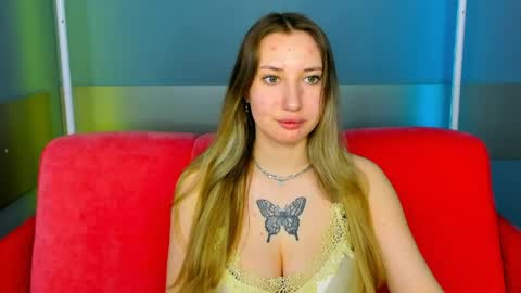 blondyjolly online show from April 1, 1:50 am