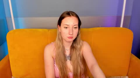 blondyjolly online show from March 3, 7:25 am