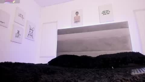 blue_angeel online show from July 28, 1:54 pm