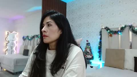 blue_tay1 online show from November 22, 11:57 am