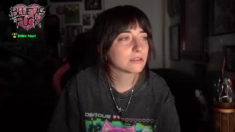 Blue online show from February 26, 2:10 am