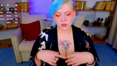 Hi my name is Lunaray online show from September 29, 10:53 am