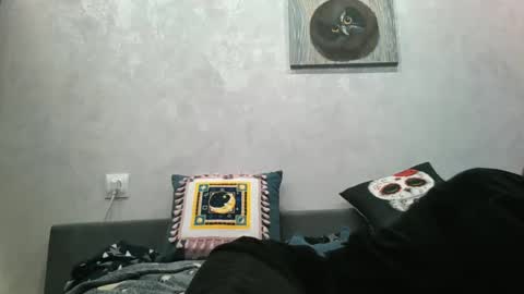 Snapshot of bluexowl chatting on February 21, 6:15 pm BlueXOwl online show from February 21, 6:15 pm