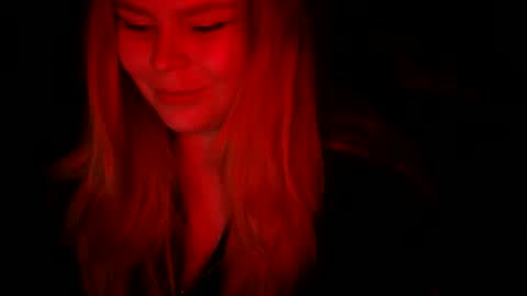 blushing_star online show from September 12, 6:04 pm