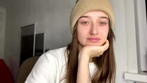 bohemia777 online show from December 22, 4:32 pm